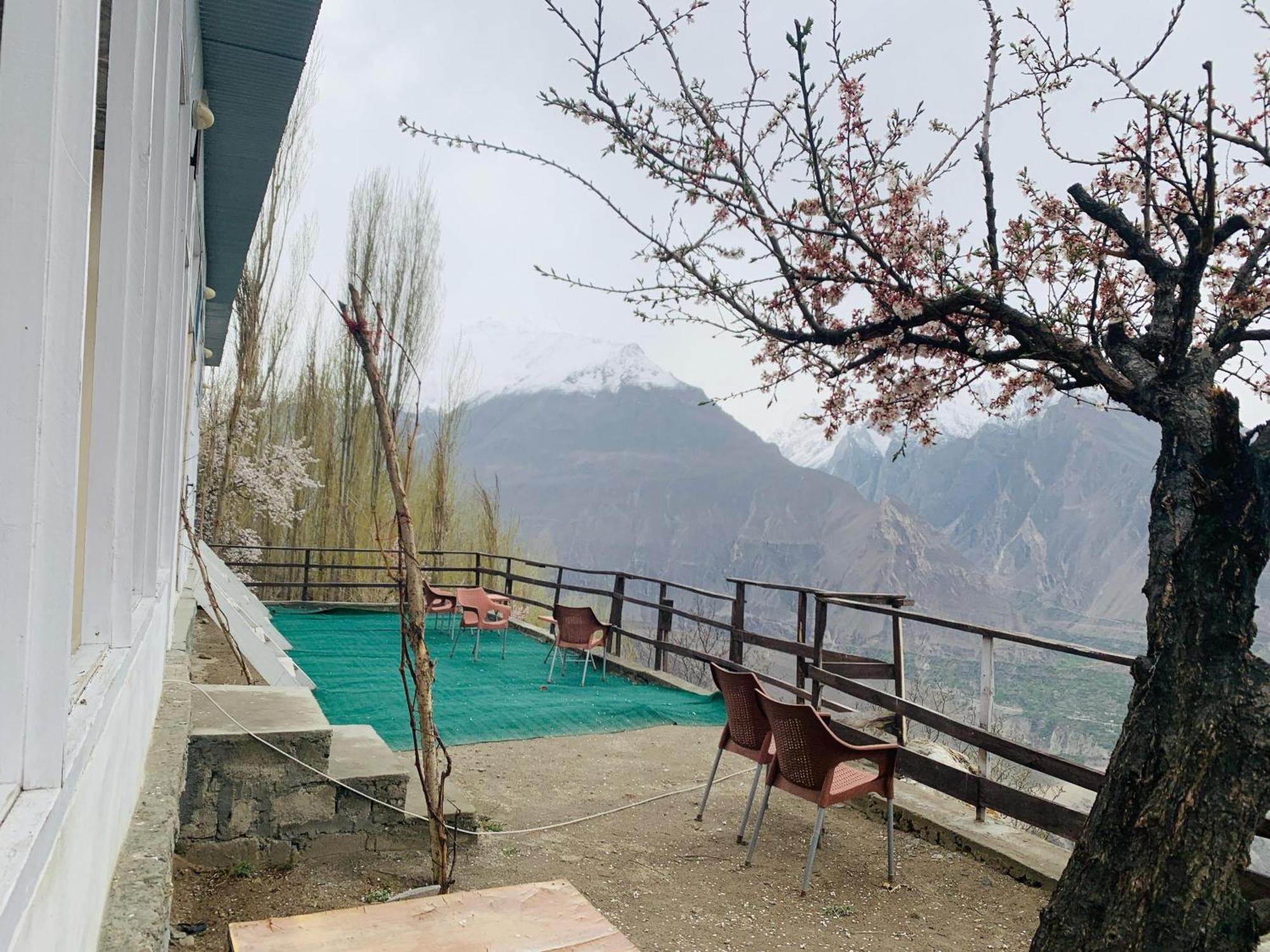 Venus Mountain Resort, Hunza Karimabad  Luaran gambar